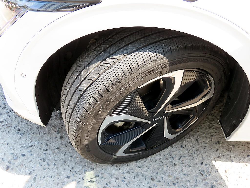 KIA EV6 2023 Blanco - Importación desde Corea - HF Imports Iquique - Foto 20