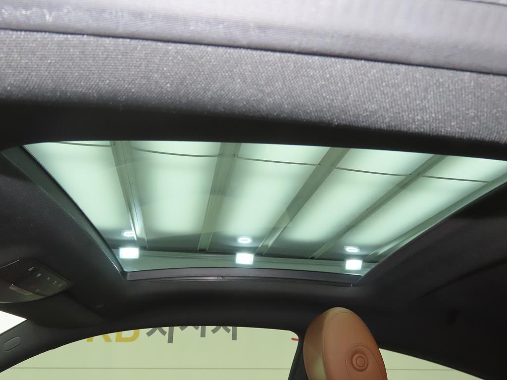 Mercedes Benz C Class 2020 Blanco - Importación desde Corea - HF Imports Iquique - Foto 15