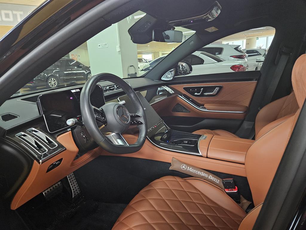 Mercedes Benz S Class - Vista 8