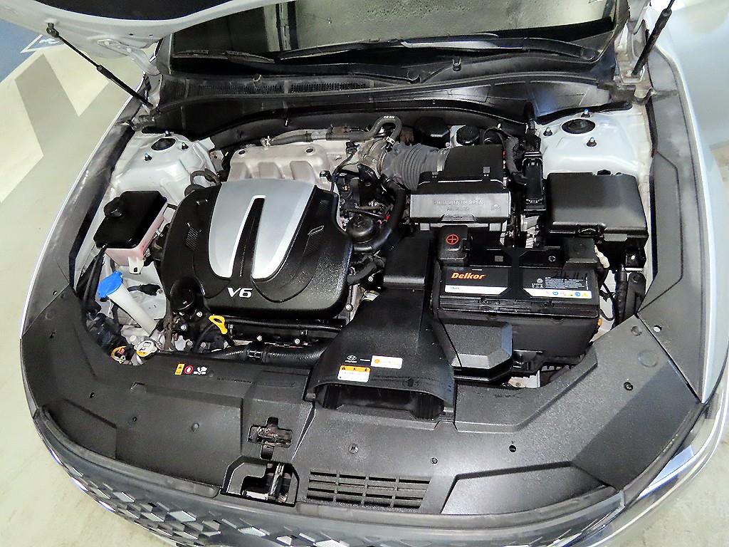 HYUNDAI Grandeur 2021 Plateado - Importación desde Corea - HF Imports Iquique - Foto 18