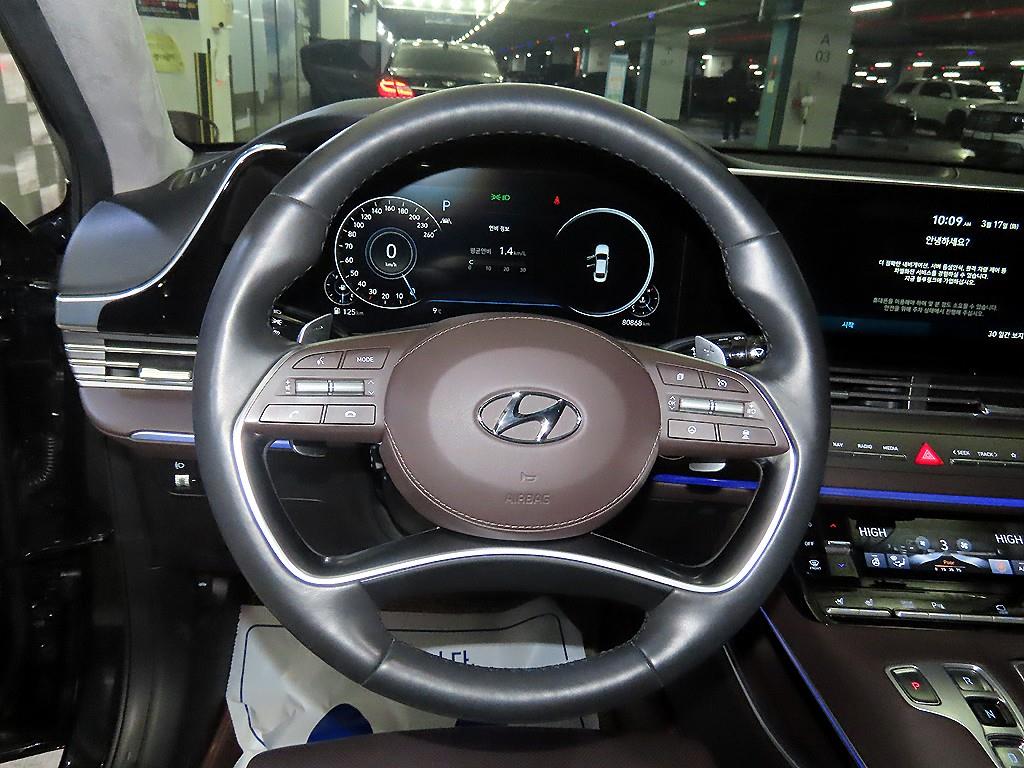 HYUNDAI Grandeur - Vista 8