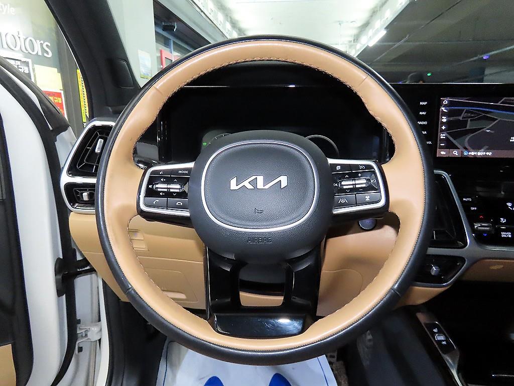 KIA Sorento - Vista 8