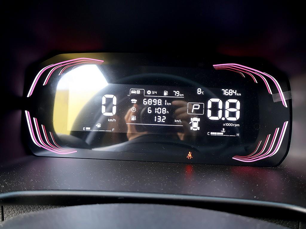 KIA Morning - Vista 11