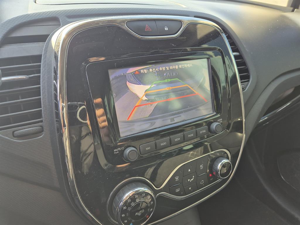 SAMSUNG QM3 - Vista 8