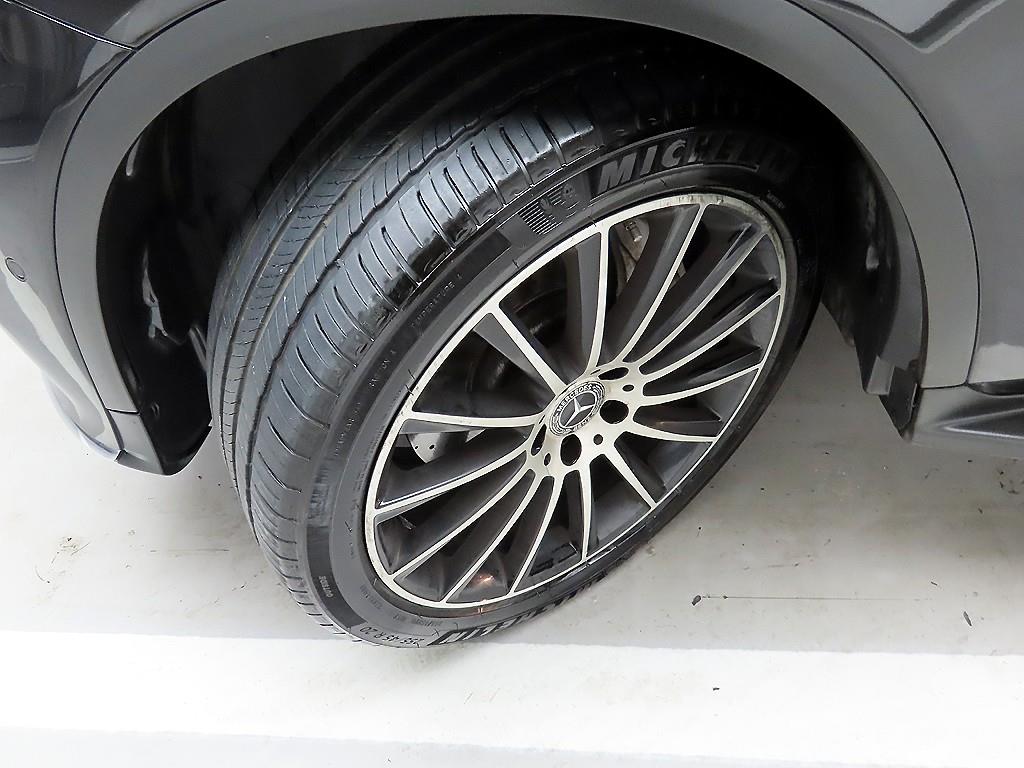 Mercedes Benz GLC Class 2019 Negro - Importación desde Corea - HF Imports Iquique - Foto 19