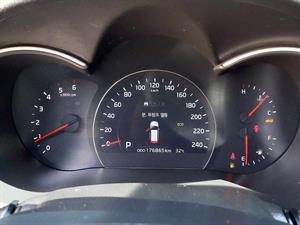 KIA Sorento - Vista 8