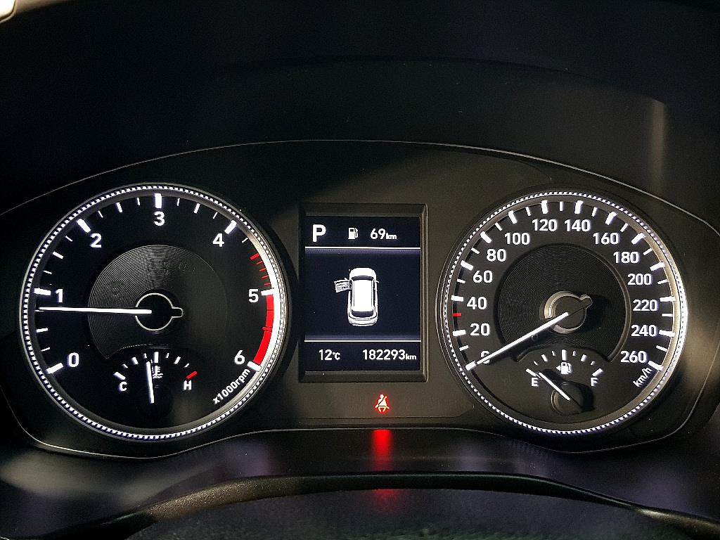 HYUNDAI Santa Fe - Vista 7