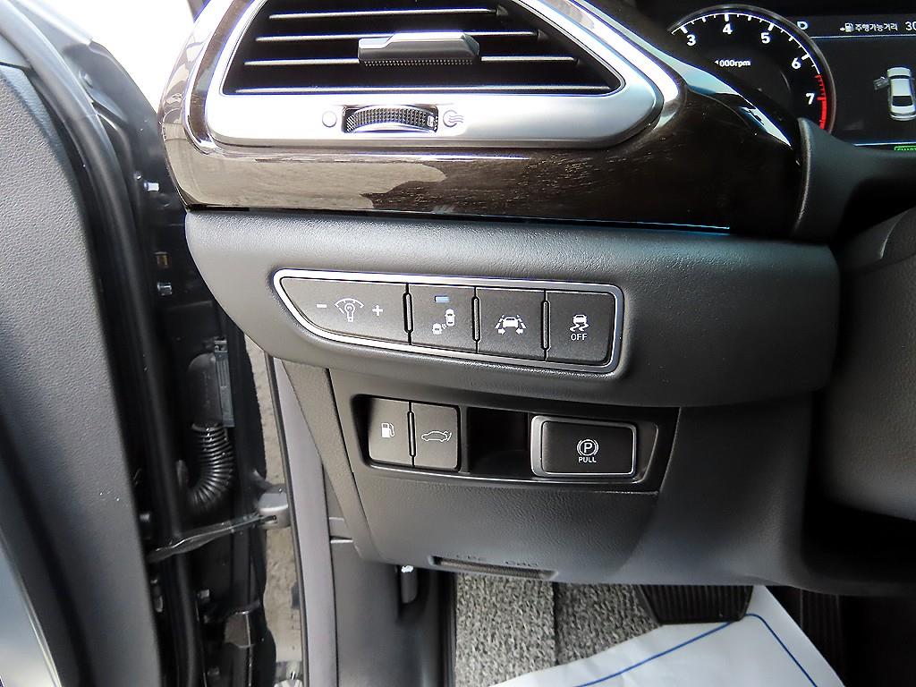 Genesis EQ900 2016 Negro - Importación desde Corea - HF Imports Iquique - Foto 13