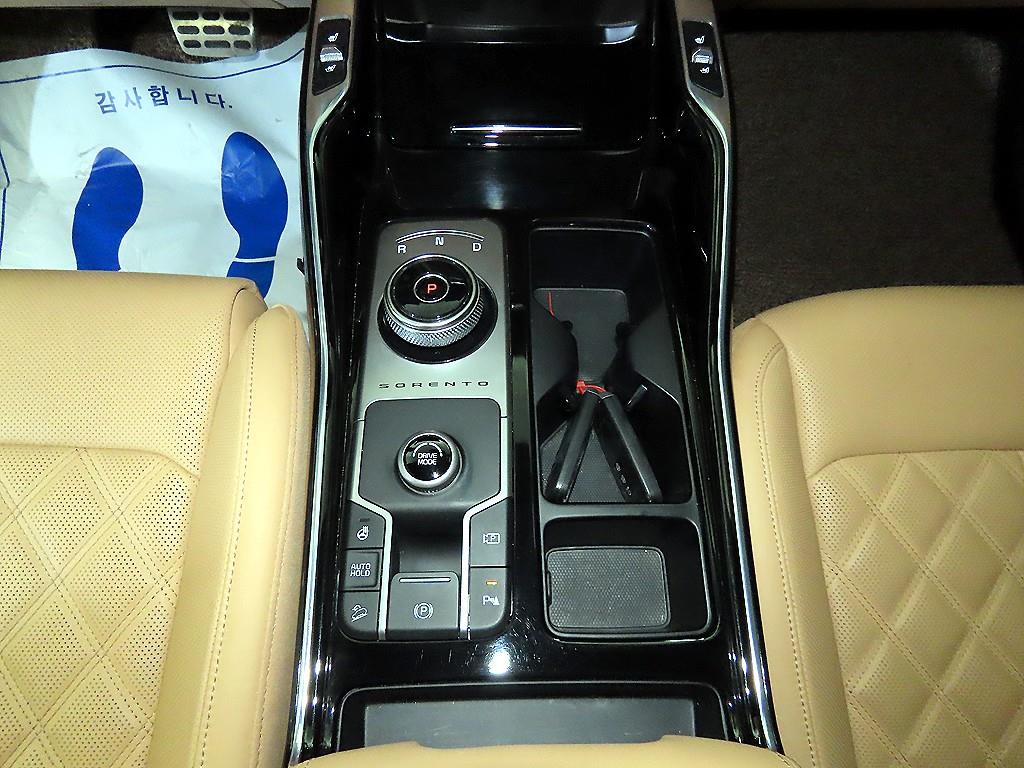 KIA Sorento - Vista 12