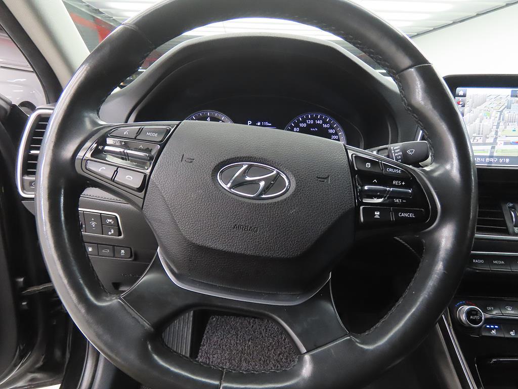 HYUNDAI Grandeur - Vista 8