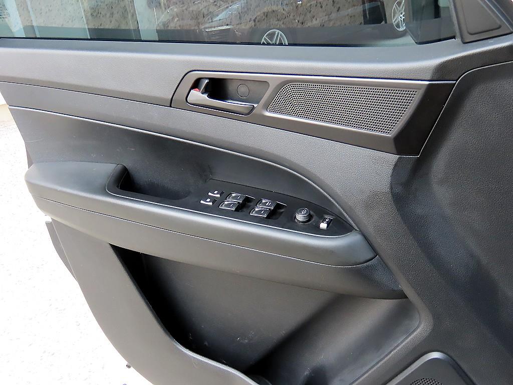 Ssangyong Rexton - Vista 11