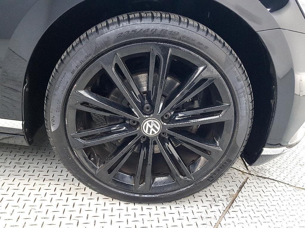 Volkswagen Passat 2018 Negro - Importación desde Corea - HF Imports Iquique - Foto 20