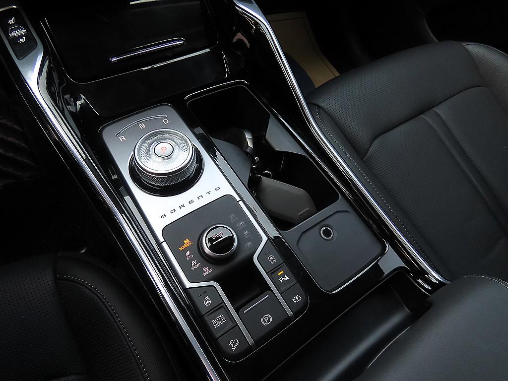 KIA Sorento - Vista 11
