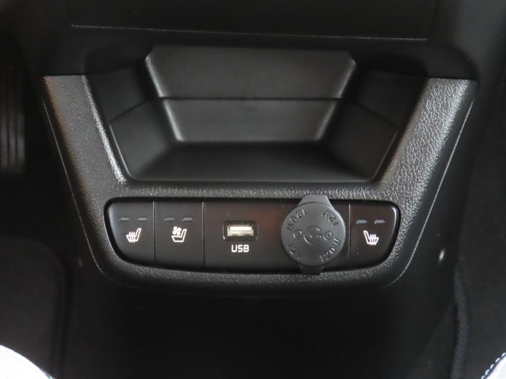 KIA Ray 2023 the color of pearl - Importación desde Corea - HF Imports Iquique - Foto 8