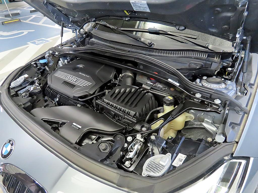 BMW 1 series 2022 Gris - Importación desde Corea - HF Imports Iquique - Foto 19