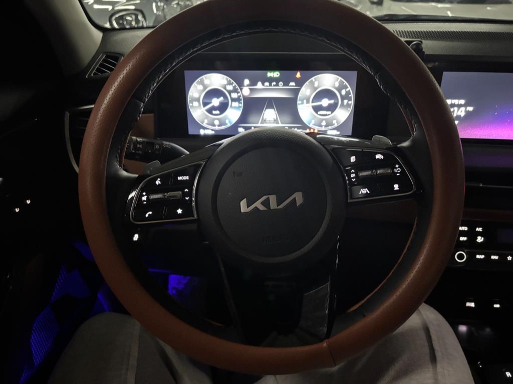 KIA Seltos 2024 Blanco - Importación desde Corea - HF Imports Iquique - Foto 14