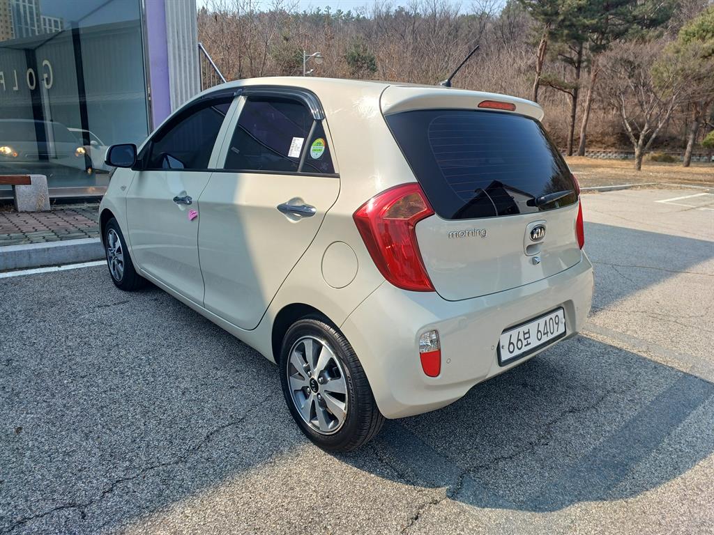 KIA Morning - Vista 7