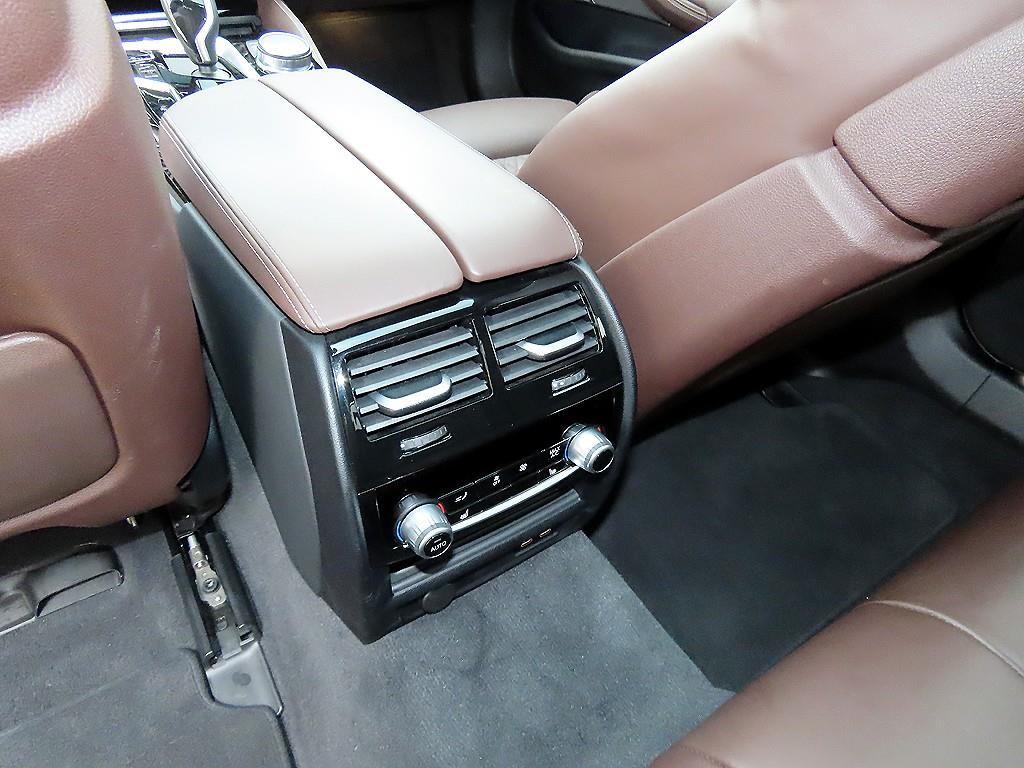 BMW 5 Series 2023 Blanco - Importación desde Corea - HF Imports Iquique - Foto 16