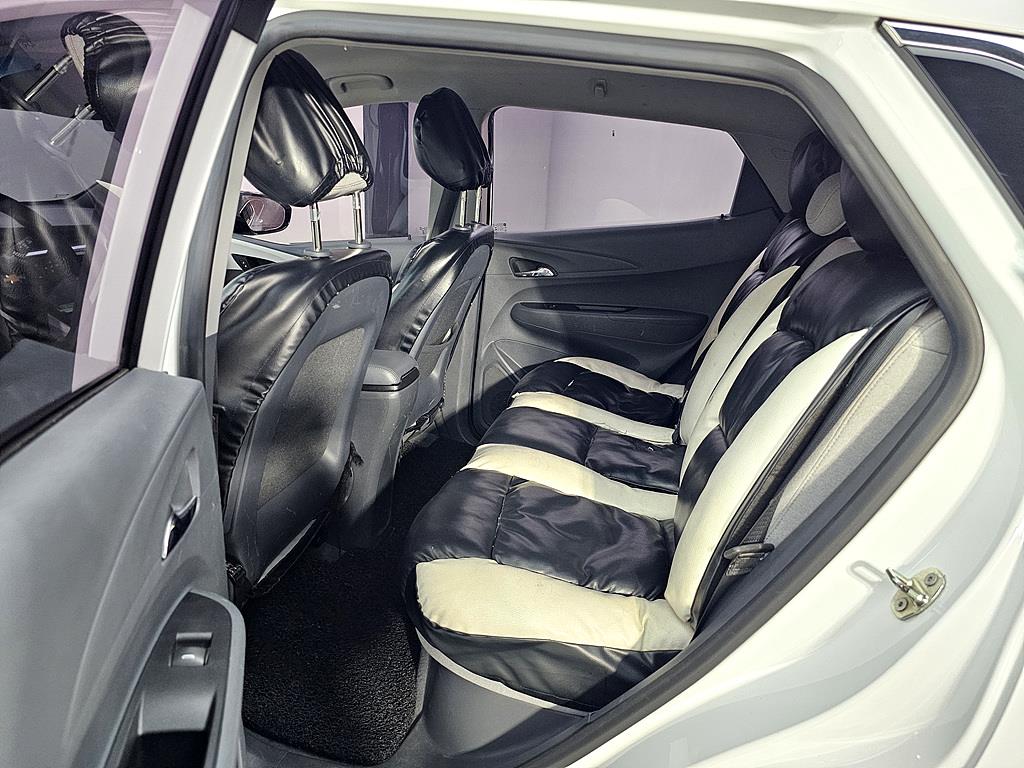 Chevrolet Bolt - Vista 9