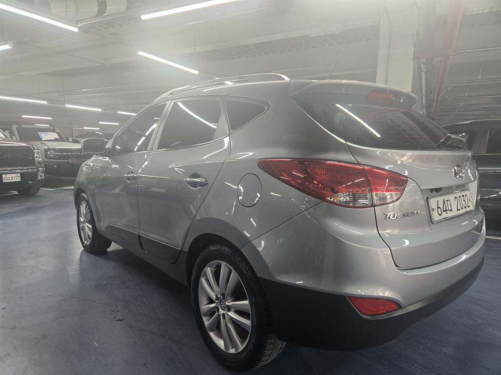 HYUNDAI Tucson - Vista 6