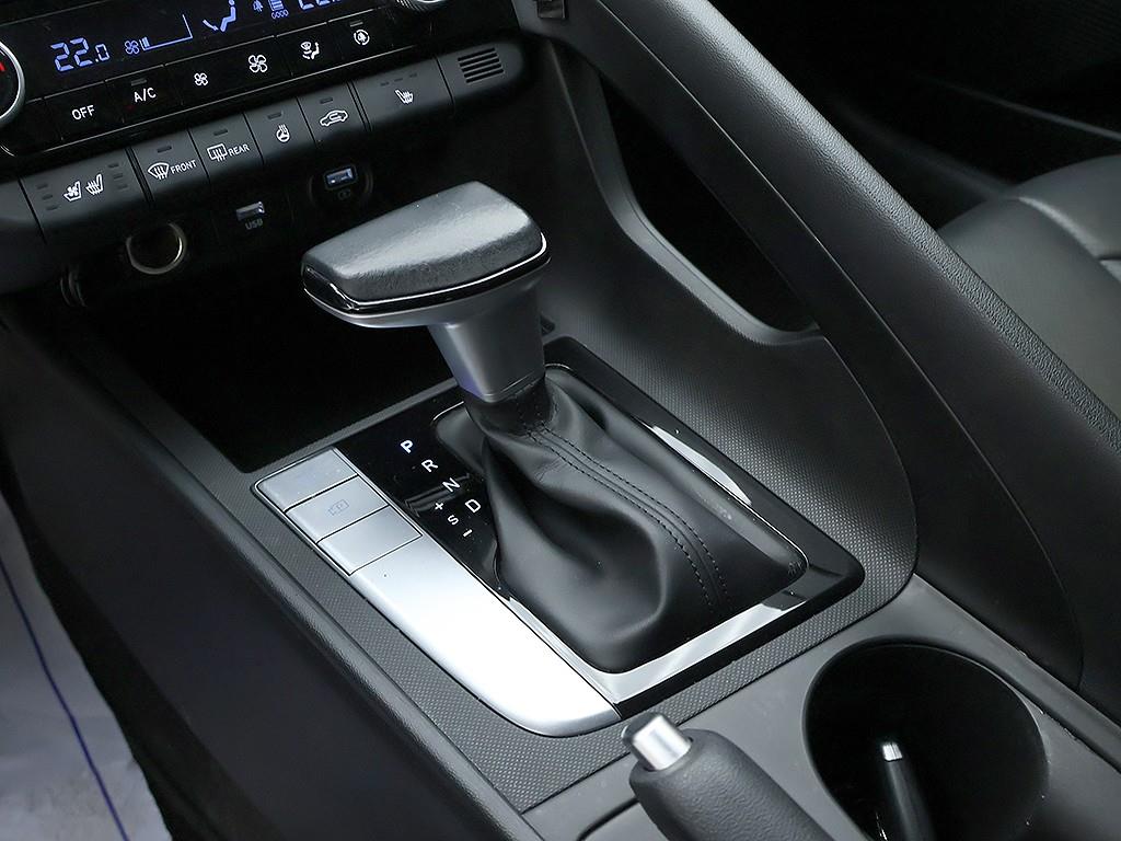 HYUNDAI Avante 2022 Gris - Importación desde Corea - HF Imports Iquique - Foto 10