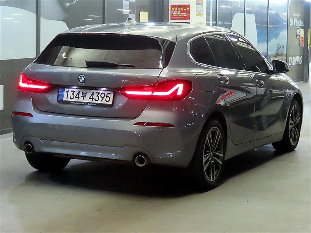 BMW 1 series - Vista 4