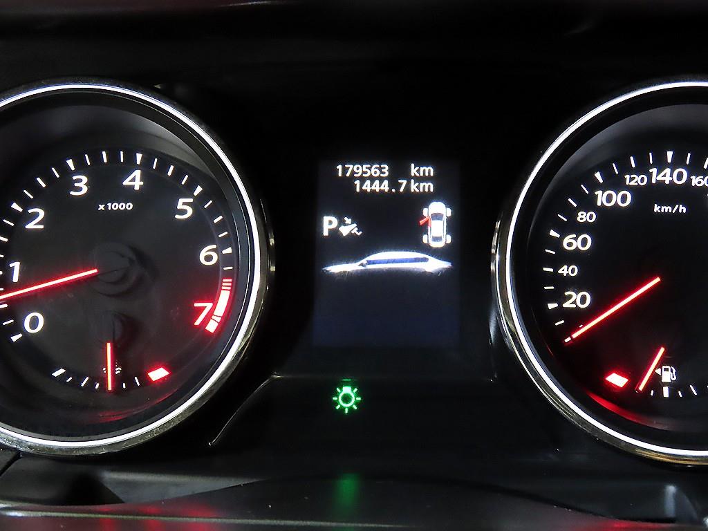 SAMSUNG SM7 - Vista 9