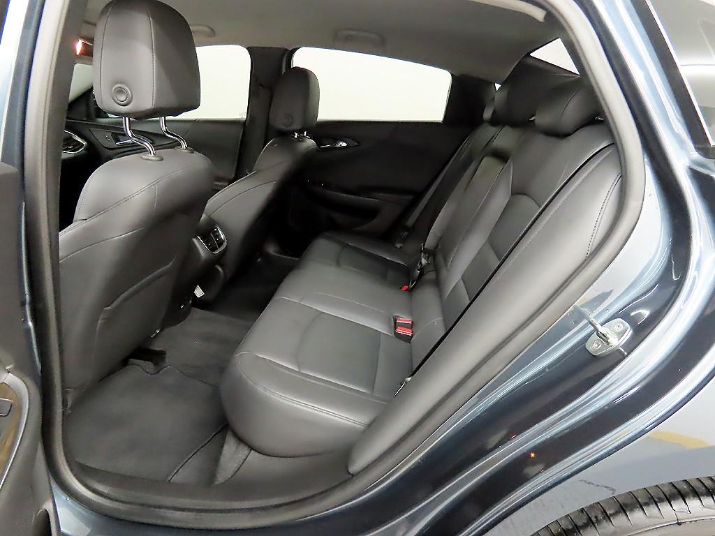 Chevrolet Malibu - Vista 6