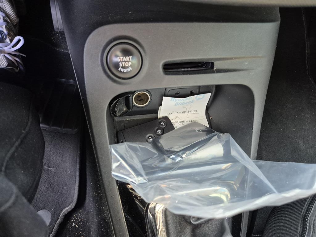 SAMSUNG QM3 - Vista 9