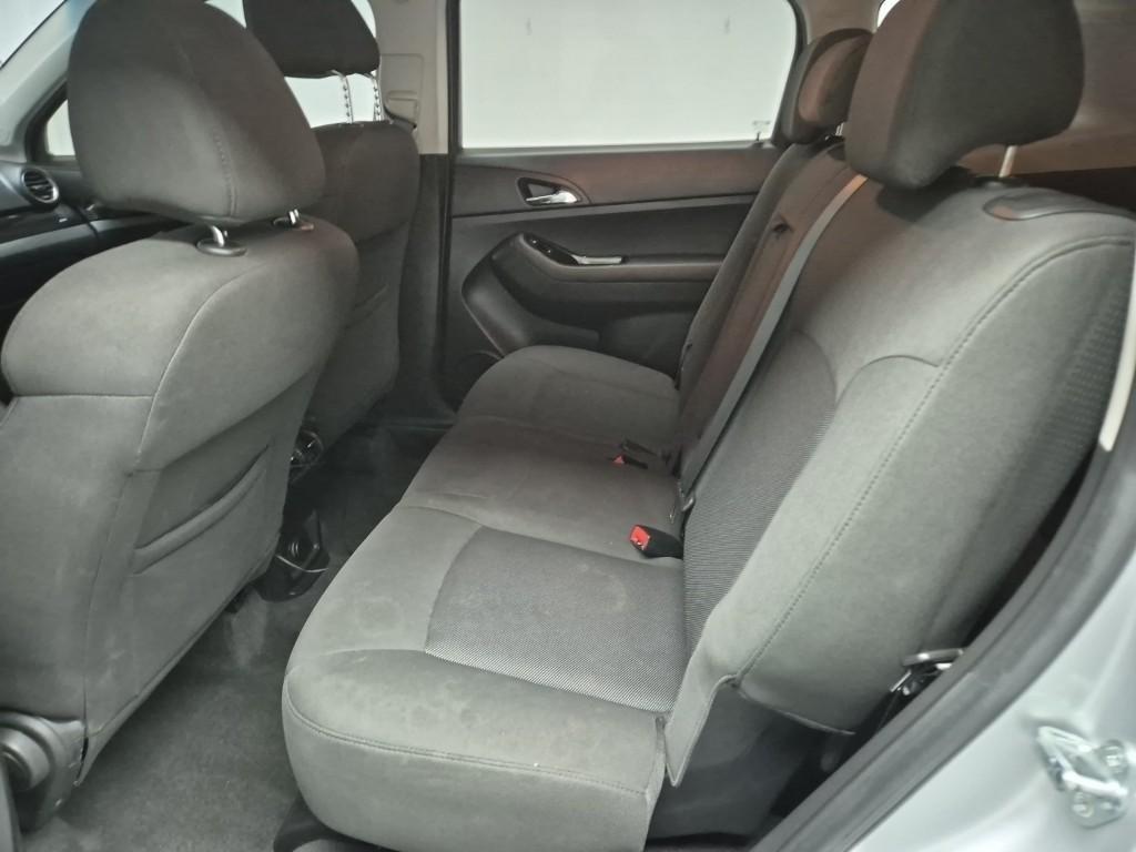 Chevrolet Orlando 2014 Plateado - Importación desde Corea - HF Imports Iquique - Foto 20