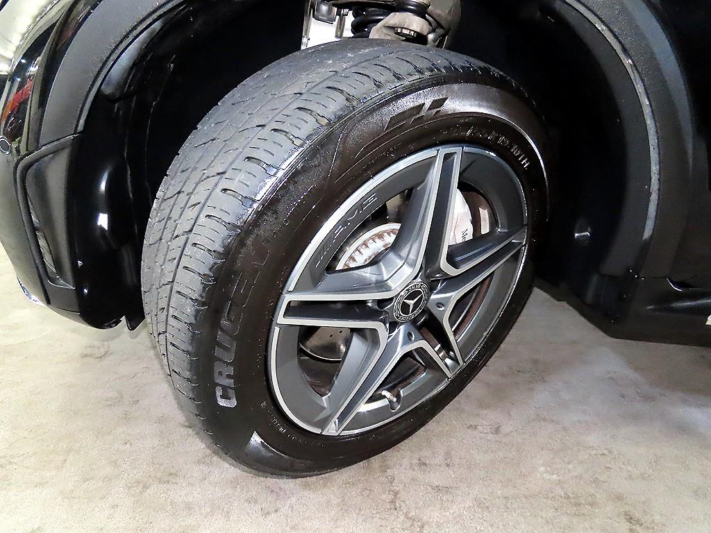 Mercedes Benz GLC Class 2021 Negro - Importación desde Corea - HF Imports Iquique - Foto 20