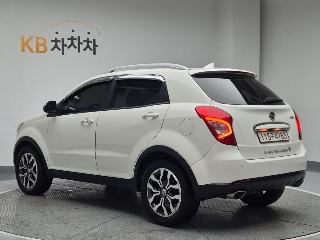 Ssangyong Korando - Vista 4