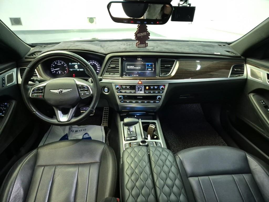 Genesis G80 - Vista 7