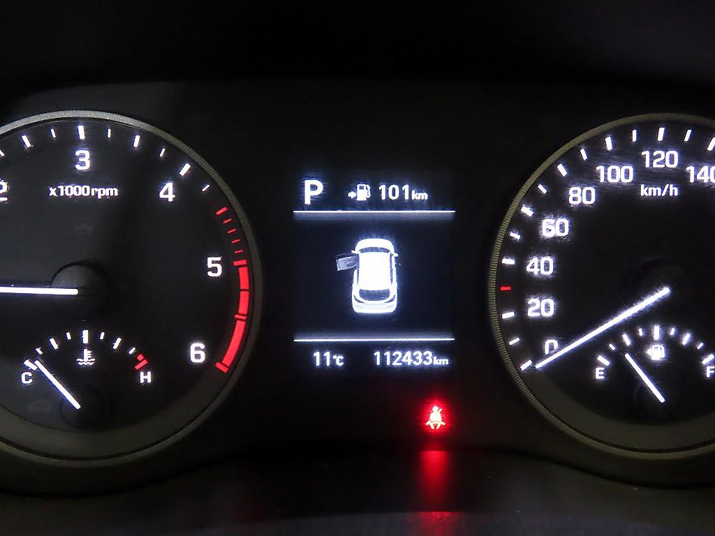 HYUNDAI Tucson - Vista 9