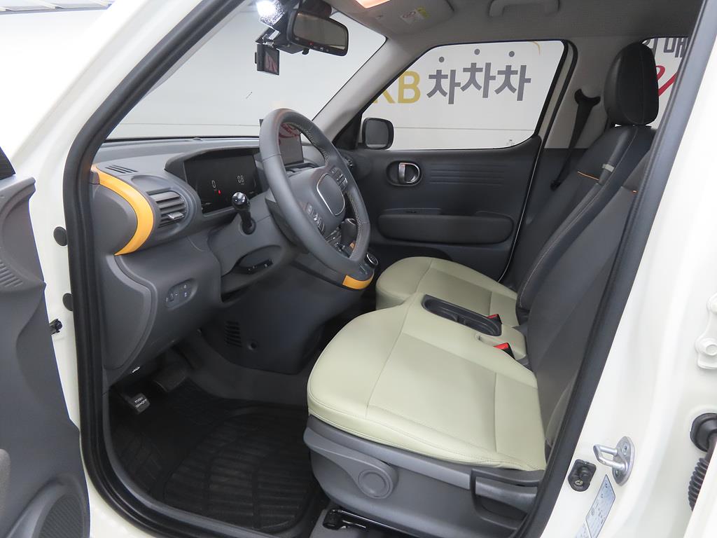 HYUNDAI Casper - Vista 4