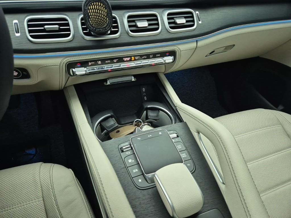 Mercedes Benz GLE Class - Vista 10