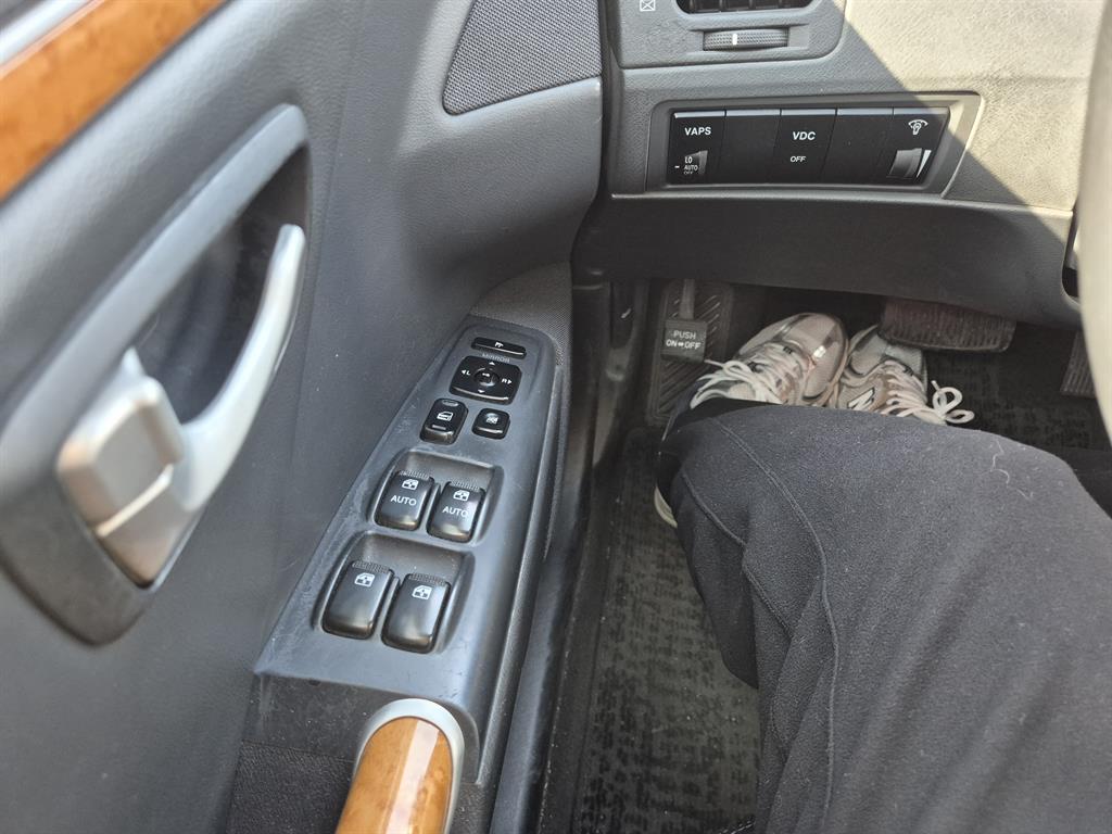 HYUNDAI Grandeur - Vista 11