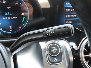 Mercedes Benz GLB Class - Vista 12