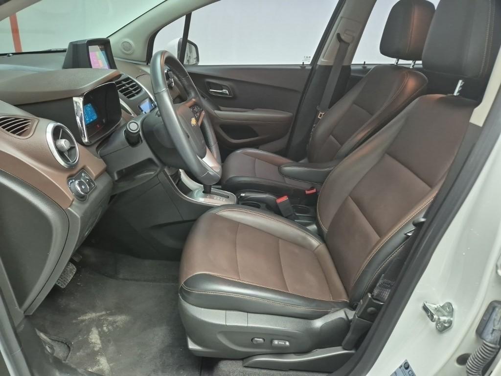 Chevrolet Trax - Vista 11