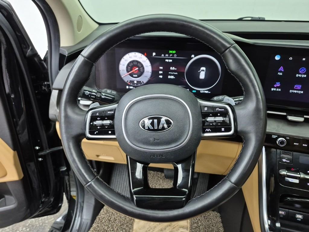 KIA Carnival - Vista 9