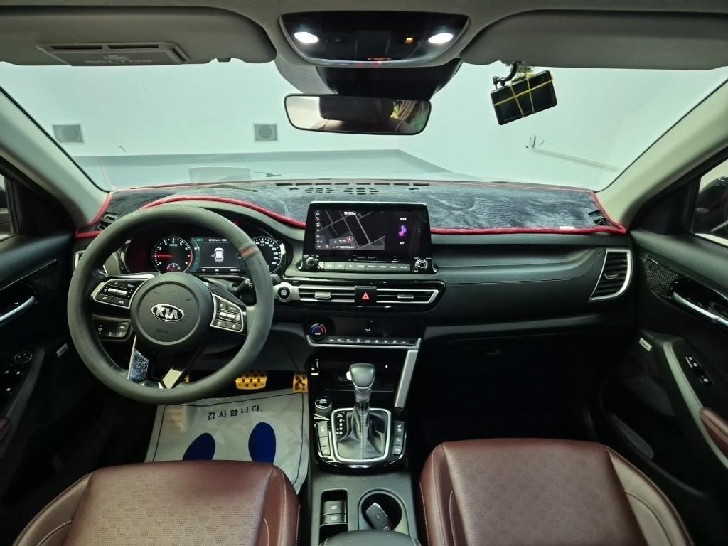 KIA Seltos - Vista 7