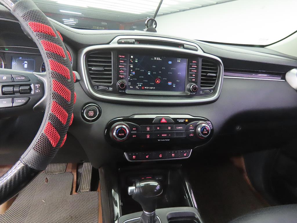 KIA Sorento - Vista 10