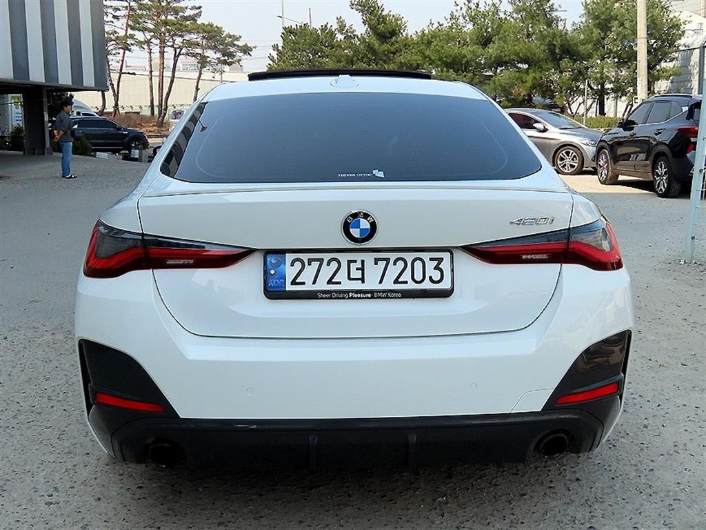 BMW 4 Series - Vista 4