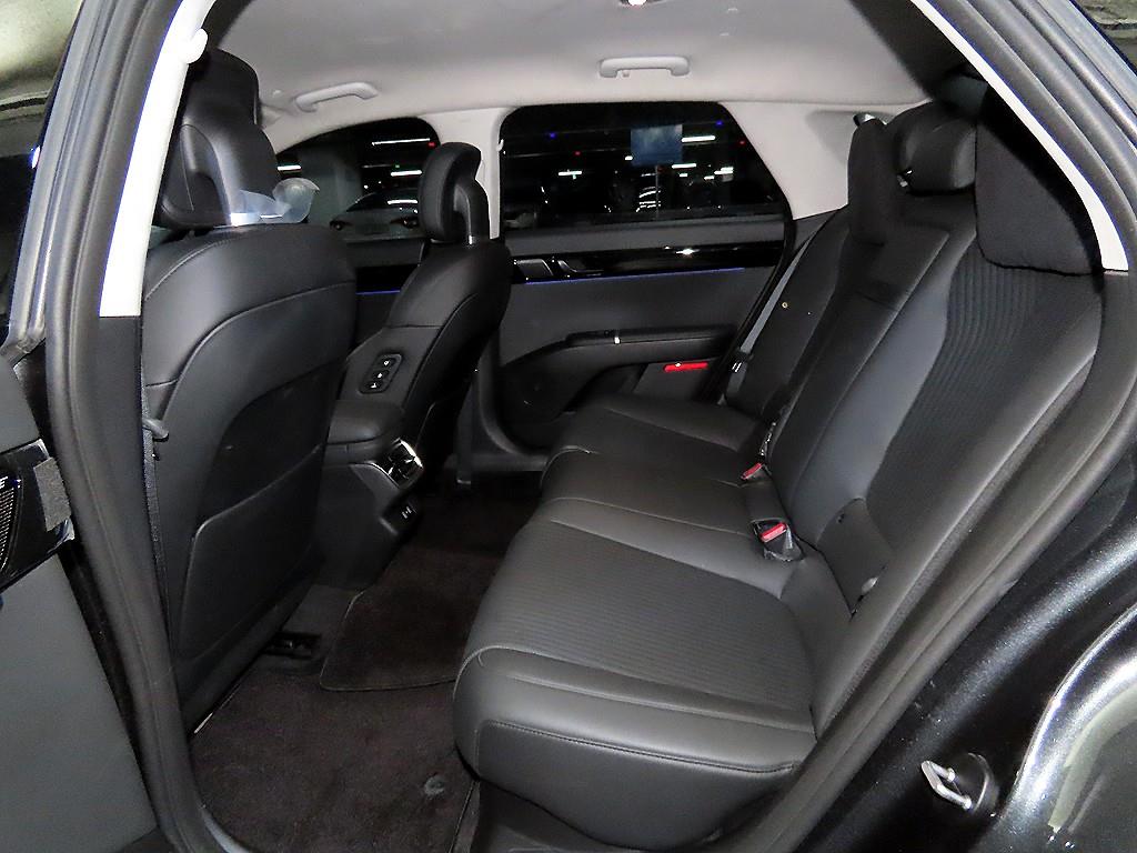 HYUNDAI Grandeur - Vista 7