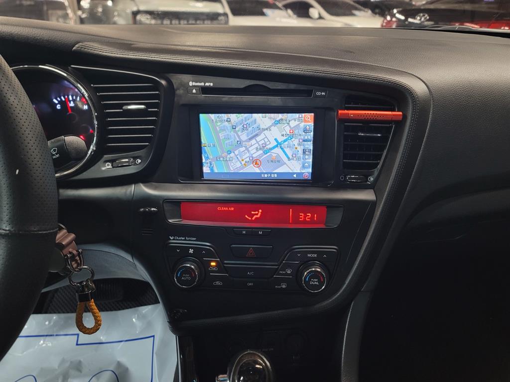 KIA K5 2011 Blanco - Importación desde Corea - HF Imports Iquique - Foto 14