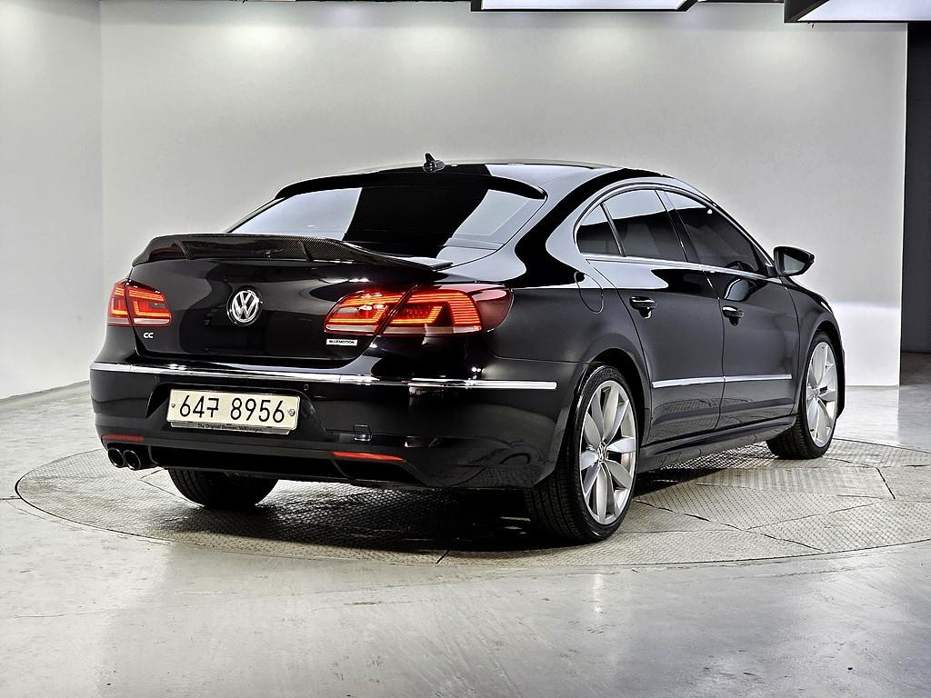 Volkswagen CC - Vista 4