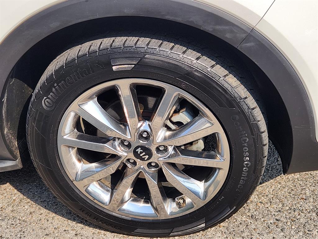 KIA Sorento - Vista 4