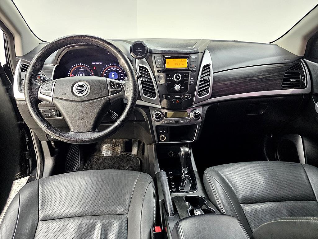 Ssangyong Korando - Vista 5