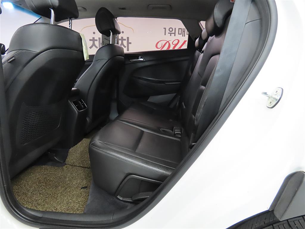 HYUNDAI Tucson - Vista 6