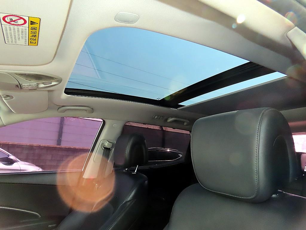 HYUNDAI Santa Fe 2015 Blanco - Importación desde Corea - HF Imports Iquique - Foto 16